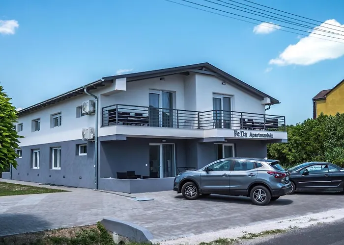 Feda Apartmanhaz Апартаменты