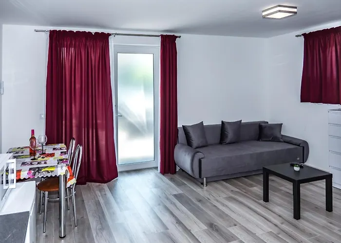 Feda Apartmanhaz * Балатонбоглар